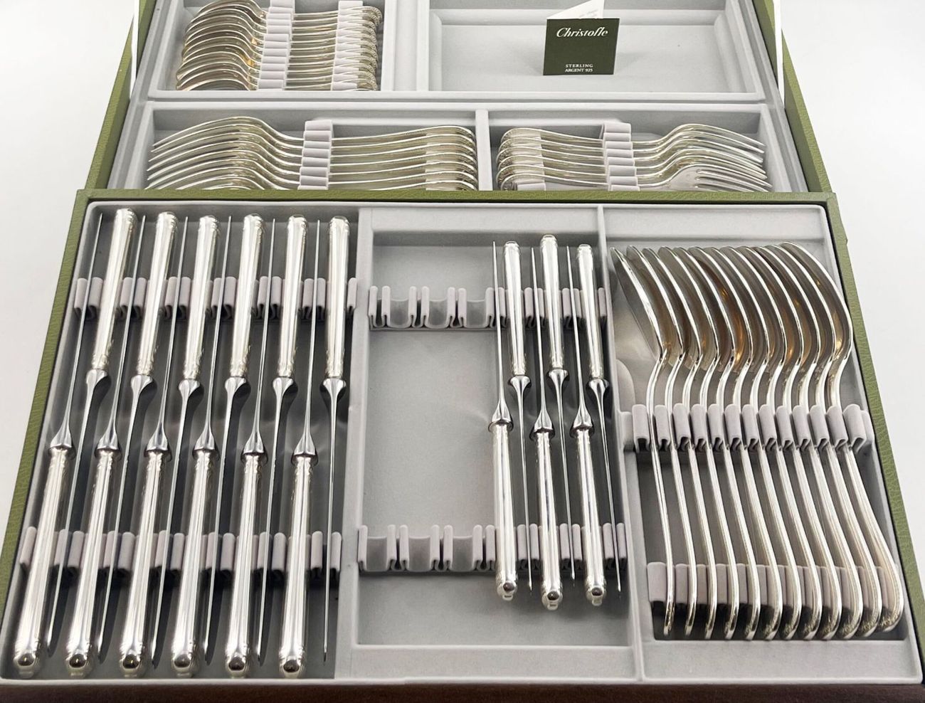 Silver canteen of cutlery in its case